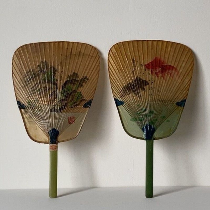 昭和前期のうちわ2本とうちわ立て ヴィンテージ 水うちわ 天然