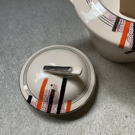 Soho Pottery Ltd  ソーホーポタリー社製 Solian Ware シリーズ イギリスヴィンテージ ティーポット   1930年頃  アンティーク テーブルウェア 茶器 完品範疇