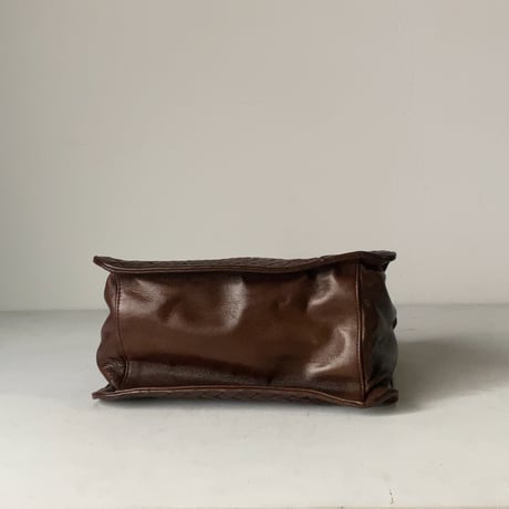 BOTTEGA VENETA ボッテガヴェネタ イントレチャート ハンドバッグ ワンショルダーバッグ レザー 焦げ茶 ブラウン レディース 中古品