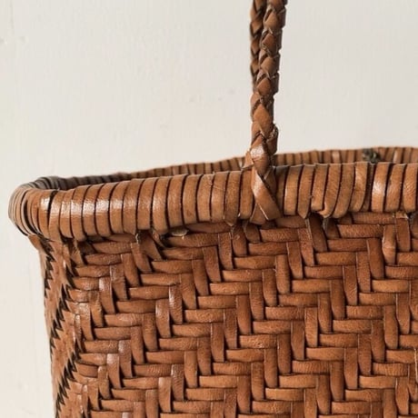 Dragon Diffusion ドラゴンディフュージョン トートバッグ Kamakura 1 medium basket 8900 ブリティッシュタン 2020年ss 極美品