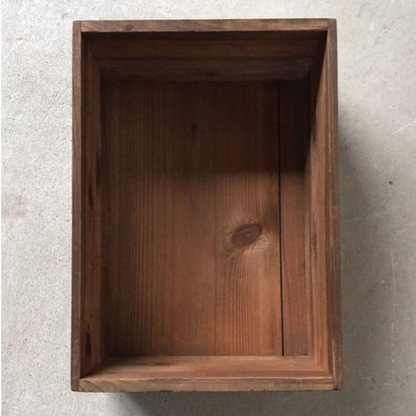 アンティーク木箱 蓋付き ネームホルダー付き   杉無垢材  道具箱