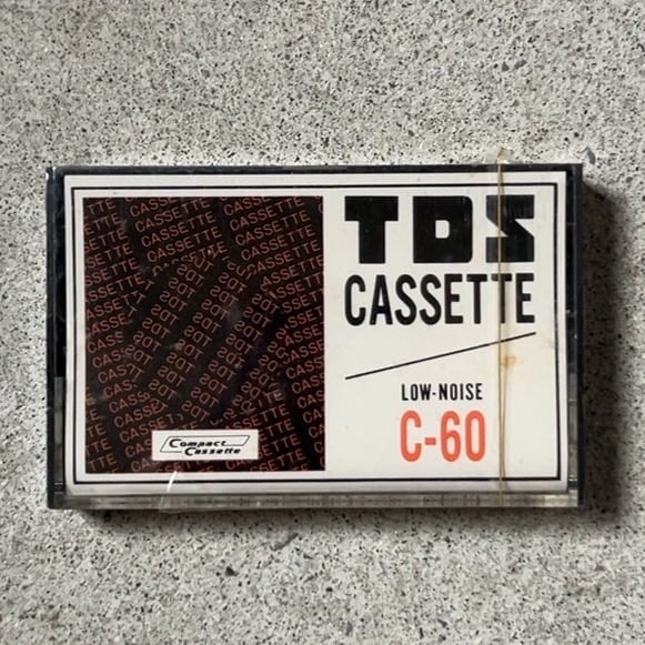 デッドストック未使用カセットテープ TDK CASSETTE LOW-NOISE C-60 ヴィンテージカセットテープ 未開封品