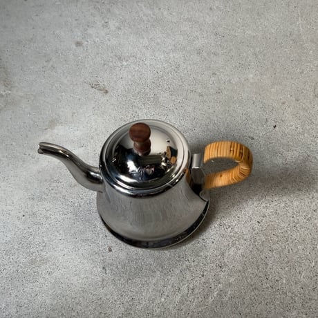 YUKIWA ユキワ  ナポレオンケトル　0.6L ステンレス ミニポット 薬缶 急須 茶器 藤巻 木製無垢摘み 美品範疇