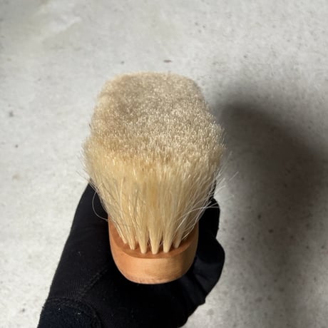平野ブラシ  手植え水雷型 洋服ブラシ カシミヤのお手入れも問題ない上質ブラシ  希少品 デッドストック 未使用品