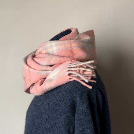 BURBERRY LONDON  バーバリーロンドン LAMBSWOOL 100% ラムウール マフラー ピンクノバチェック イギリス製  made in england 中古品