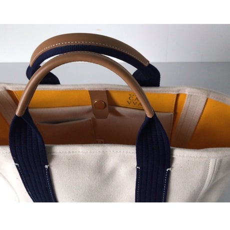 MAISON CANVVAS  メゾンキャンバス　トートバッグ　Sサイズ    ナチュラル   中古美品