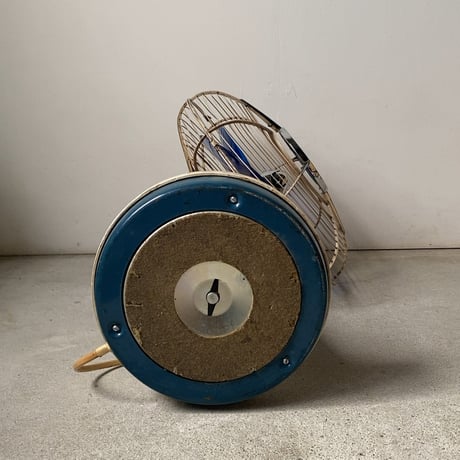 Toshiba 東芝  東京芝浦電気  ヴィンテージ扇風機 ランプ付き 一体型ライト 近未来デザイン 1960s タワー型ランプ レトロ家電 希少 幻の逸品 稼働品 良品　A(ホワイト)