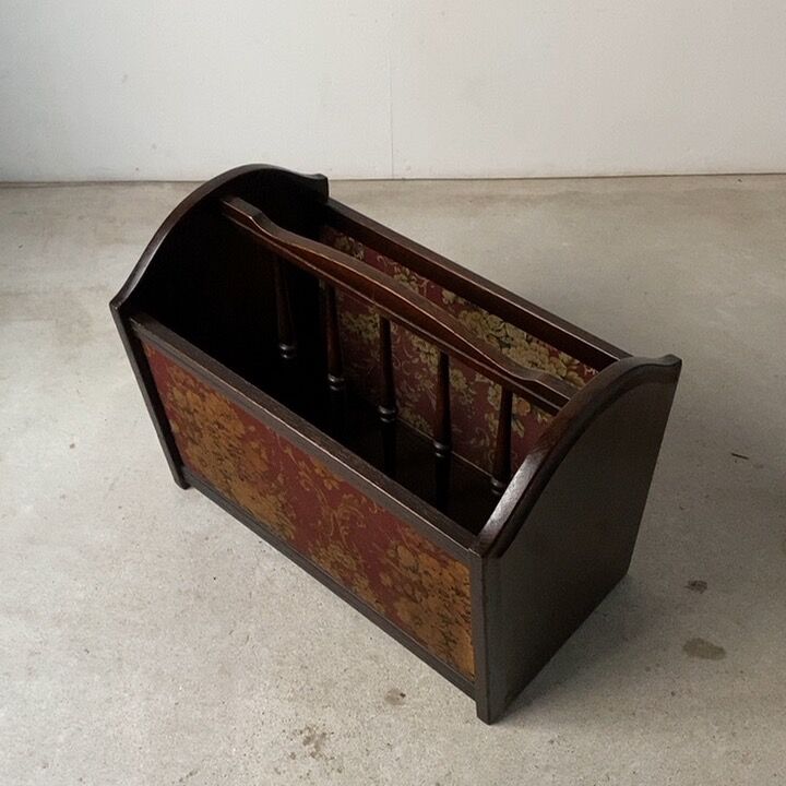 オールド キツツキ マガジンラック 木製無垢材と花柄織物 飛騨産業 お