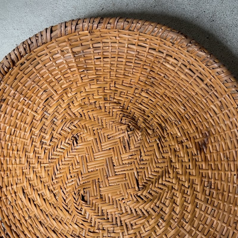 古い 竹編みの 籠 古道具 アンティーク 日本の古道具 古い竹編みの円型笊(55cm) 浅ざる 干笊 日本製 古民具 古民藝 手