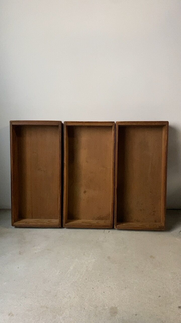 アンティーク な餅箱　二個　蓋付き 美品　昭和レトロ　天然木　餅つき fit=scale-down,w=1200
