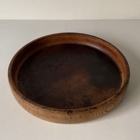 欅  くり抜き 丸盆  木製  無垢材  33.5cm  木のお盆  トレー  木工品 工芸品  美エイジング  ヴィンテージフォークアート  アンティークキッチンツール