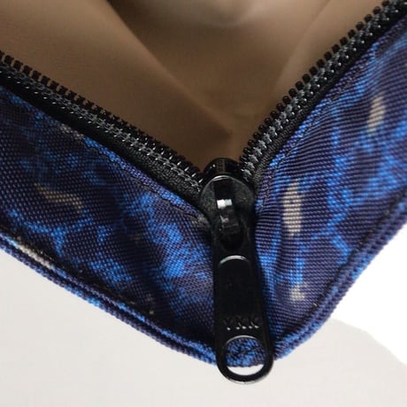 Herve Chapelier  エルベシャプリエ   2019春夏モデル    927F  パンサー  ブルー     ナイロン舟型ポーチM　ヒョウ柄  コスメ  化粧ポーチ  中古極美品