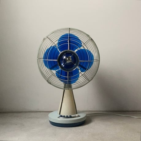 Toshiba 東芝  東京芝浦電気  ヴィンテージ扇風機 ランプ付き 一体型ライト 近未来デザイン 1960s タワー型ランプ レトロ家電 希少 幻の逸品 稼働品 良品　B(ライトブルー)