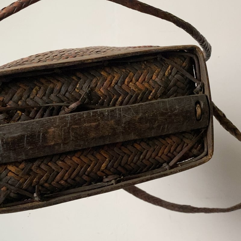 アンティーク リュック型 かごバッグ 背負い籠 フィリピン 少数