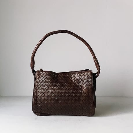 BOTTEGA VENETA ボッテガヴェネタ イントレチャート ハンドバッグ ワンショルダーバッグ レザー 焦げ茶 ブラウン レディース 中古品