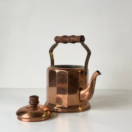 COPPER MATE ROYALE  カパーメイトロワイヤル 純銅ケトル 2.2L 面取デザイン 木製無垢ハンドル+摘み  コッパーケトル 純銅やかん  同和金属開発センター  中古良品