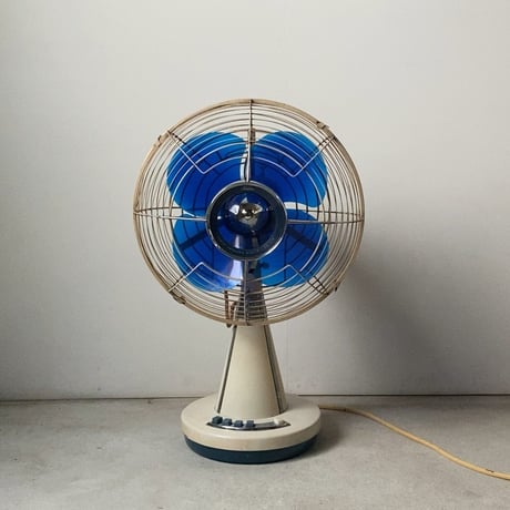 Toshiba 東芝  東京芝浦電気  ヴィンテージ扇風機 ランプ付き 一体型ライト 近未来デザイン 1960s タワー型ランプ レトロ家電 希少 幻の逸品 稼働品 良品　A(ホワイト)