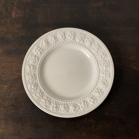 WEDGWOOD ウェッジウッド フェスティビティ(1枚の価格) プレート 21cm アイボリー 90s ヴィンテージ イギリス製 made in england  ストック14枚