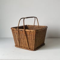 古い竹編みの持手籠  ワンハンドルバスケット 炭斗(すみとり) 茶道具 炭取 烏府(うふ) アンティーク花器 花籠