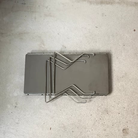 古い卓上ブックスタンド スチールの本立て 昭和期 ヴィンテージブックシェルフ 本棚 美品　No1