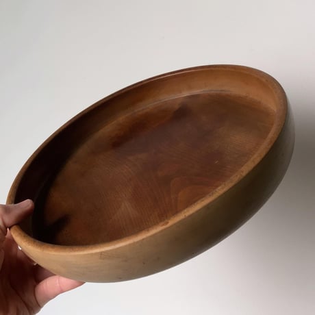 昭和30年 木製 くり抜き盆　小さめサイズ約26cm 木工 工芸品 木製無垢材 民藝 番茶 煎茶 丸盆 キッチンツール