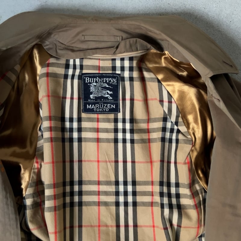 BURBERRYS バーバリーズ 丸善(MARUZEN)ダブルネーム 70s 80s BURBERRYS バーバリーズ 丸善(MARUZEN)ダブルネーム 70s 80s