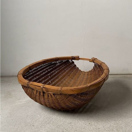 片口ざる 横幅42cm  箕ざる 片口かご 箕かご 竹工芸 工芸品  伝統工芸  野菜カゴ 米研ぎザル  天然素材 竹ざる 美品