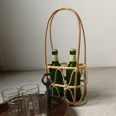 瓶ビールカゴ  瓶籠 ドリンクキャリー  ワインボトルケース ラタンカゴ 運搬具 ヴィンテージラタンバスケット 完品