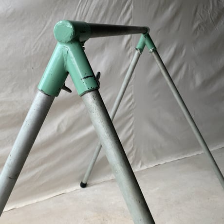 古い組立式鉄棒  サイクルスタンド 物干し 筋トレ 遊具 ブランコ台 看板 バリケード …使い道多種多様スチールフレーム