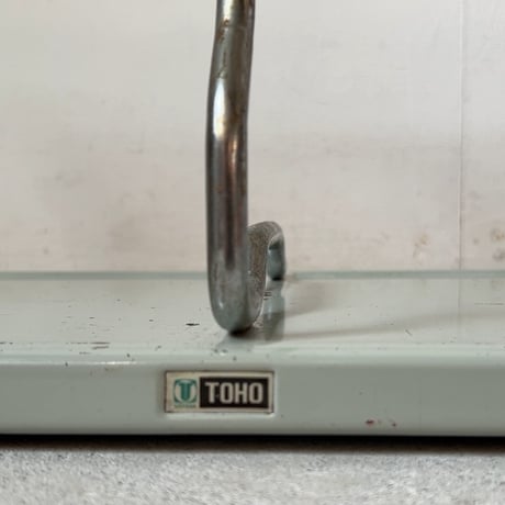 TOHO トーホー 70s ヴィンテージ スチールブックスタンド グリーングレー インダストリアル 工業製品 シンプルデザイン 安定感抜群 鉄製 実用品