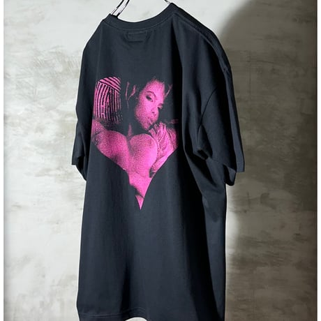 A PUZZLING HOME “CALL ME”-TEE BLACK(BACK main)