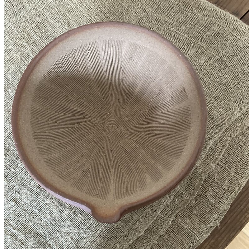 素焼きの片口すり鉢 no.1 | 櫻井窯