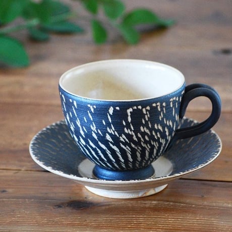 陶芸　手作り陶器　しのぎとびかんな柄壷 楽天市場】手作りの陶器 大分県日田市 小鹿田焼(おんたやき) 7寸