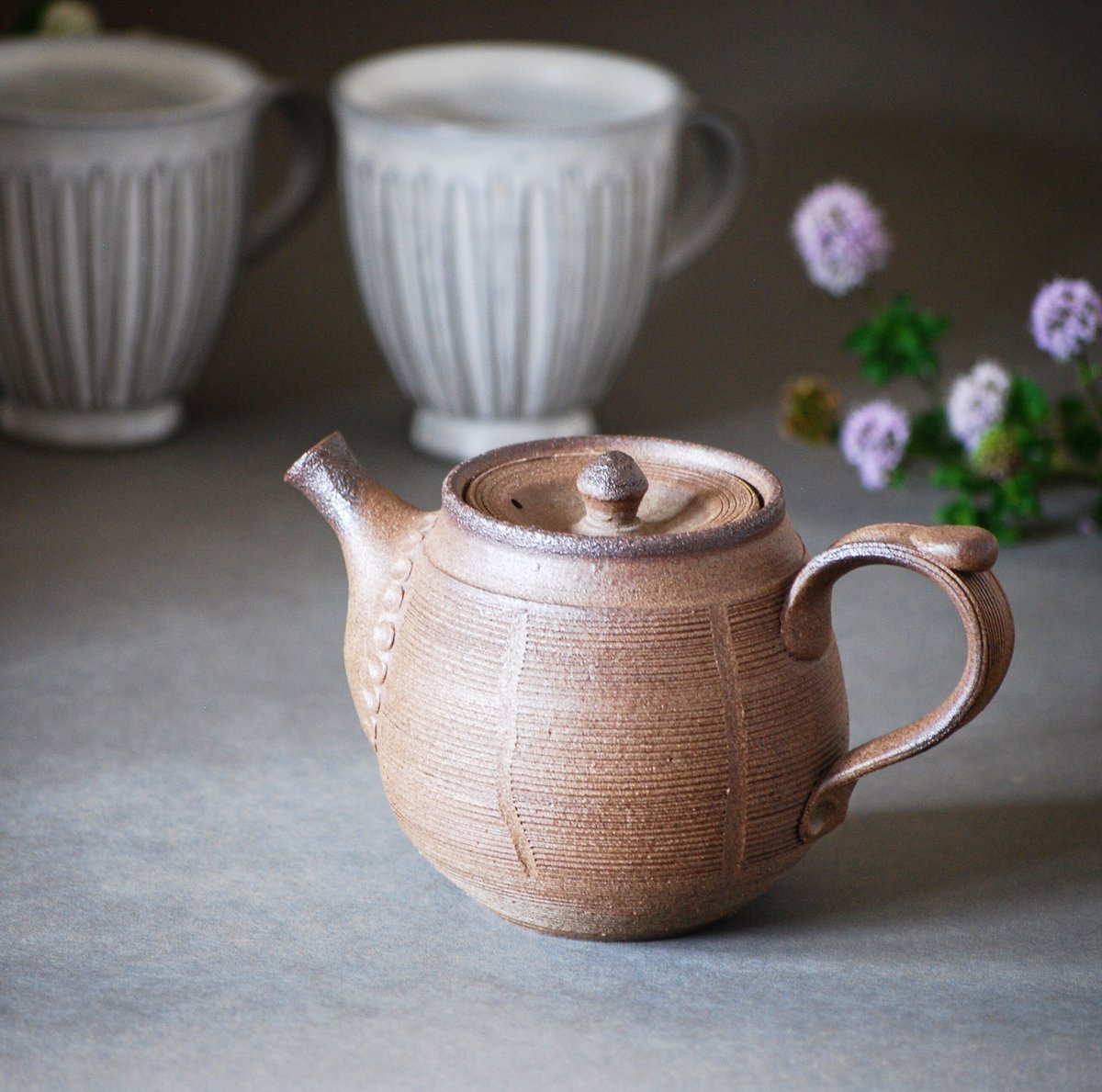 石垣島 陶芸 お皿とティーポットのセット fit=scale-down,w=1200
