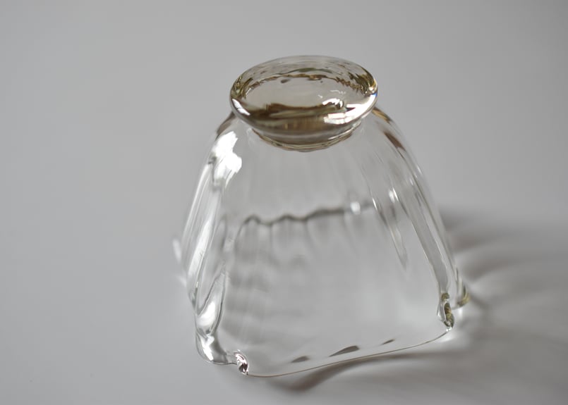 隅入りモール豆鉢スモーク／三浦侑子 | うつわと暮らし 凛 ONLINE SHOP