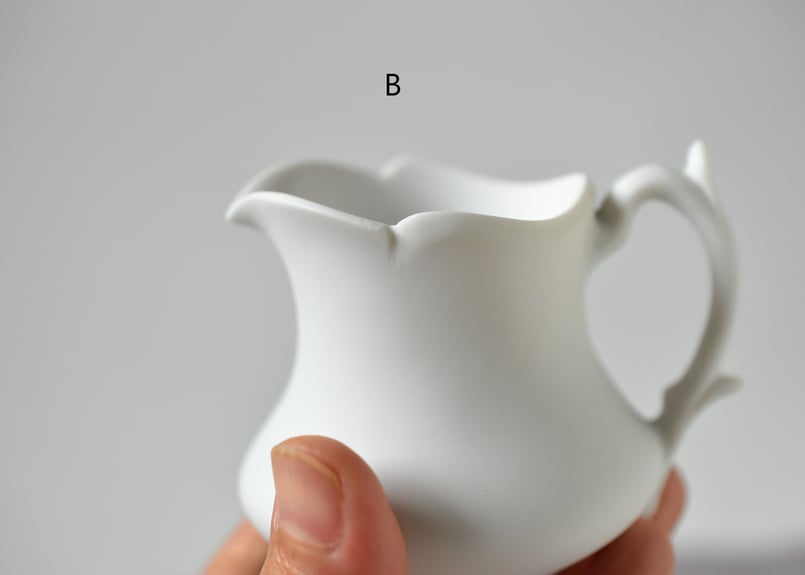 白磁 ミルクピッチャー S／木下和美 | うつわと暮らし 凛 ONLINE SHOP