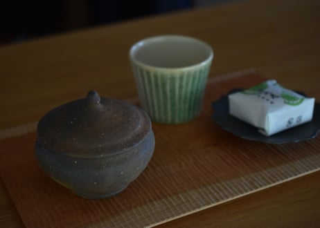 焼き締め　蓋物／境道一