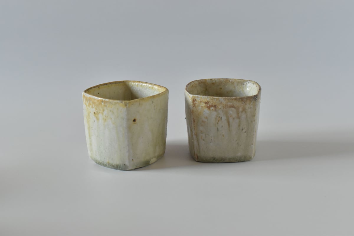 ミモザ灰釉角杯／境道一 | うつわと暮らし 凛 ONLINE SHOP