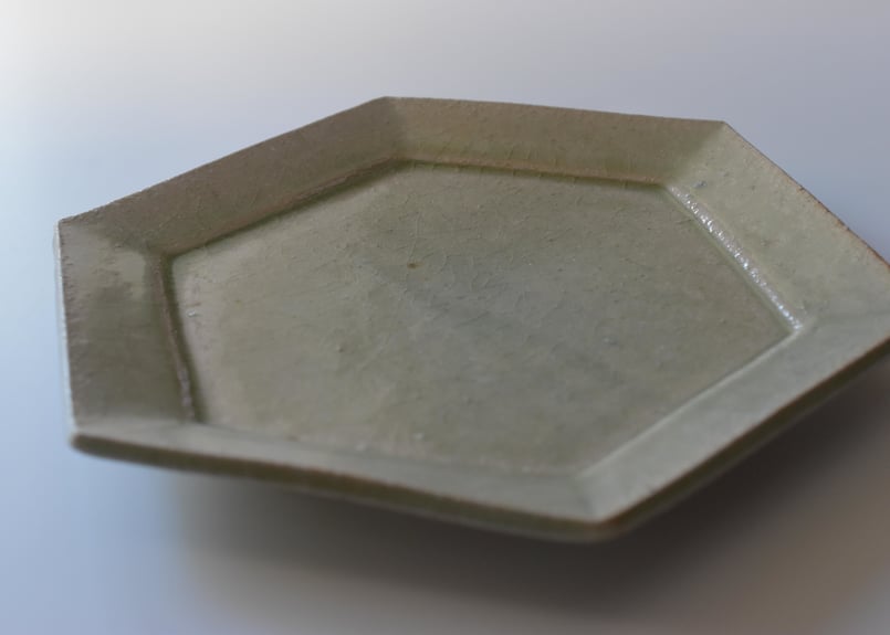 やきもの•陶磁器　麒麟文六角皿　1客 やきもの•陶磁器 麒麟文六角皿 1客 やきもの•陶磁器 麒麟文