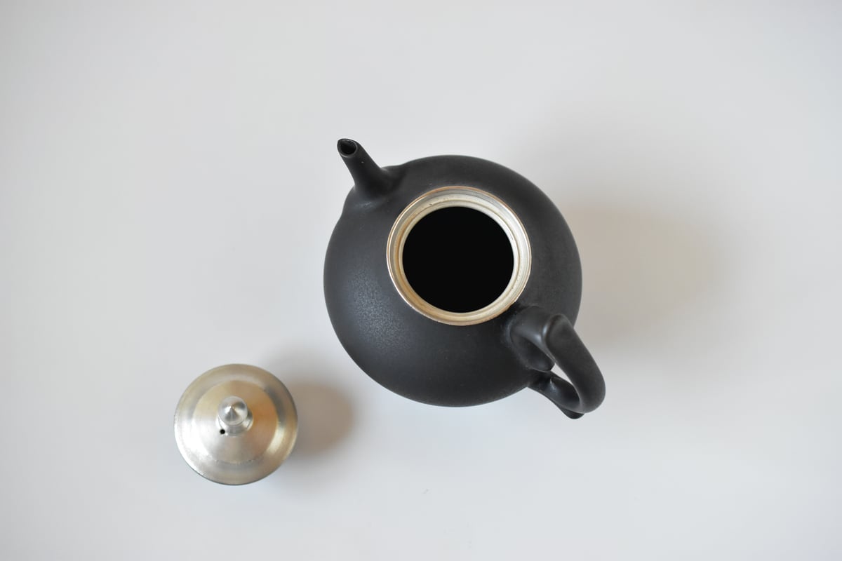 木下和美さん、器　二つ Tea pot／木下和美 | うつわと暮らし 凛 ONLINE SHOP