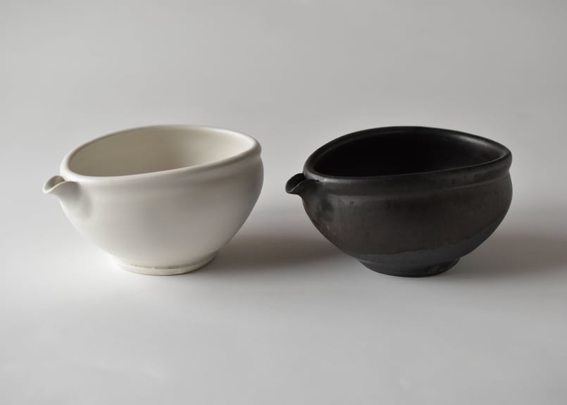 黒釉片口小鉢／馬場勝文 | うつわと暮らし 凛 ONLINE SHOP