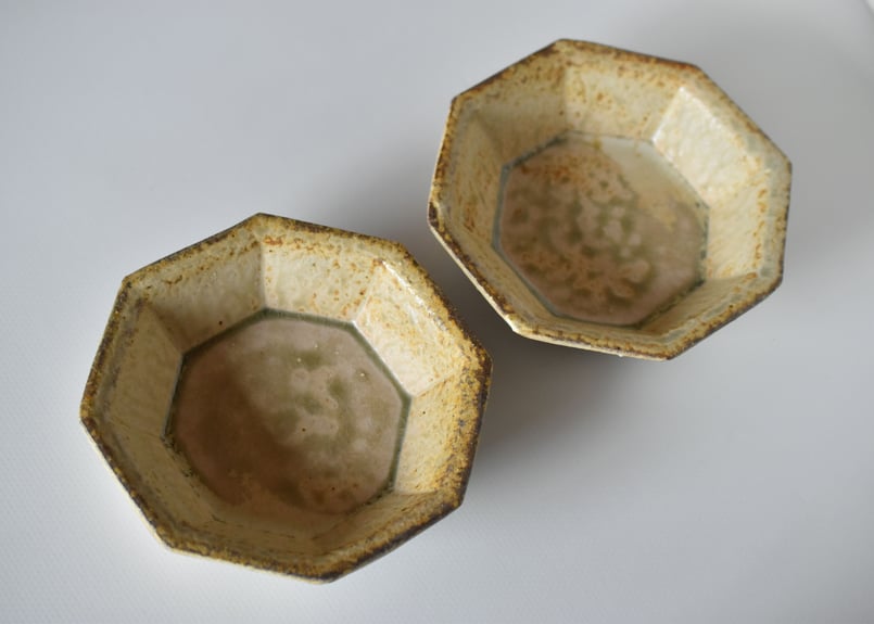 ミモザ灰釉八角鉢／境道一 | うつわと暮らし 凛 ONLINE SHOP