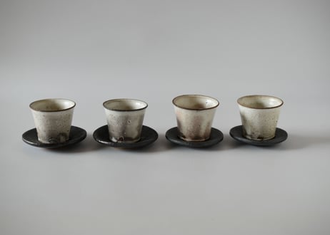 粉引き茶杯／境道一