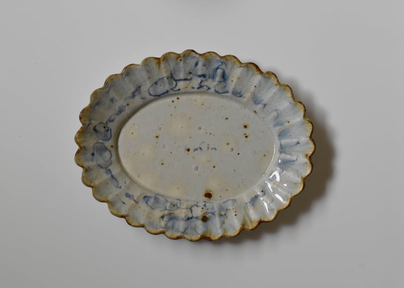 安南手 輪花楕円皿／市野吉記 | うつわと暮らし 凛 ONLINE SHOP