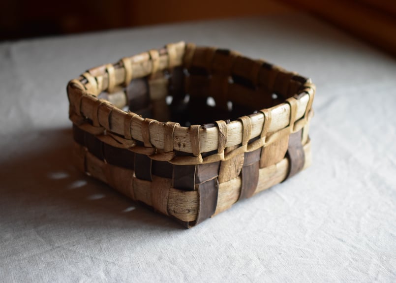 くるみの小物入れ