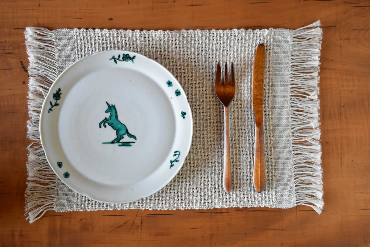 色絵ユニコーンケーキ皿／工房あめつち | うつわと暮らし 凛 ONLINE SHOP