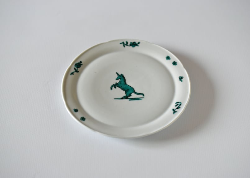 色絵ユニコーンケーキ皿／工房あめつち | うつわと暮らし 凛 ONLINE SHOP