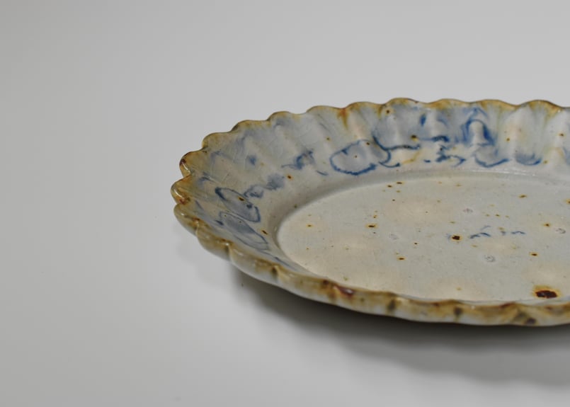 安南手 輪花楕円皿／市野吉記 | うつわと暮らし 凛 ONLINE SHOP