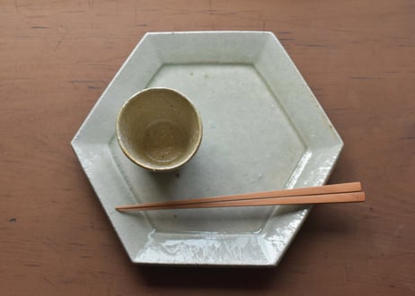 木灰釉　六角皿／境道一