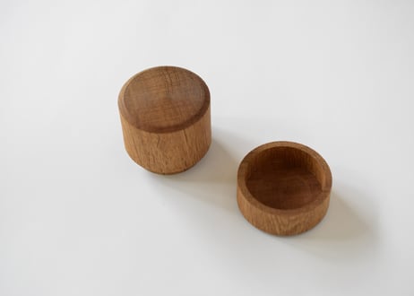 薄茶器　ナラ材　アンモニア燻蒸着色／田澤祐介